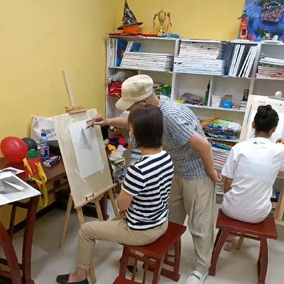 画室精准指导实拍